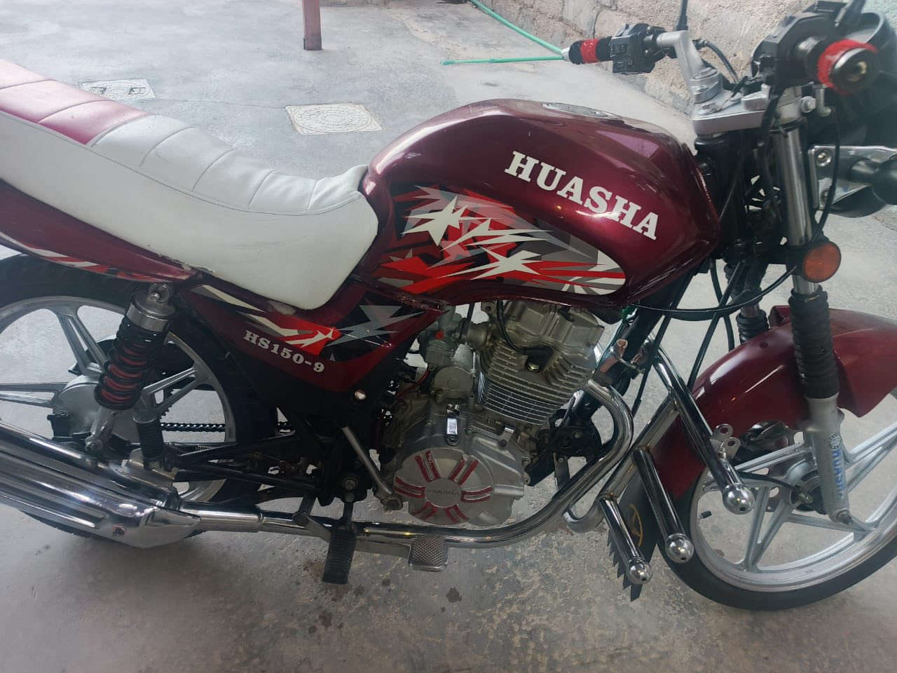 سلام عليكم دراجه هيوشه  مكمركه   فول نضافه مكفوله من كلشي يرهم مراوس بنامه برو موديل 2017سعر خاص ***********
