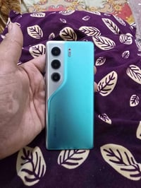 TECNO CAMON 40 Pro تلفون جديد كلشي مابي  مكاني مدينه الصدر السعر275وبي...