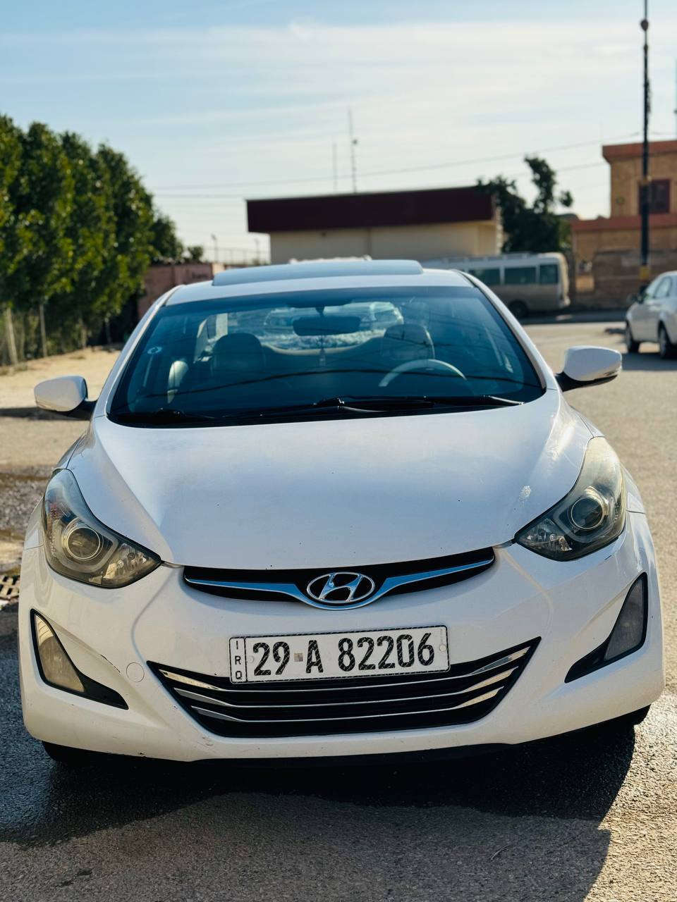 السلام عليكم النترا للبيع مديل 2016 خليجي مكينه 1800 سياره فول موصفات فتحه تحم استيرن تبريد خلفي حافظه تحكم استيرن شاشه كامره خلفيه مكينه كير حداديه تخم تاير جاهزه من كلشي رقم واسط جديد مكان السياره واسط سونار بيه بالمنشور مركز المدنيه الاستفسار الاتصال على ***********
