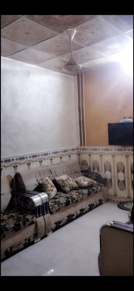 البيت للبيع حي اور الثانيه ١٠٠م طابق واحد  عكاده واجهه ٥ ونزال ٢٠ السعر ١١٥ قفل
***********
