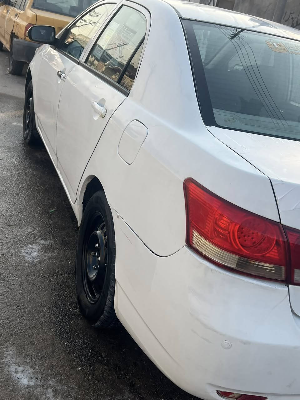 بي واي دي موديل 13 مكفوله من الضربه وتبديل بيهه تلحيضات بسيطه كير عادي المرغوب مكينه وكير كارتون عل فحص شرط حداده امس ذابهه جديده كلش لايتات زنون بصمه تنته كله شغال كهربايت من الطول لطول رقم دولي سنويه جديده سياره بسمنه تحويل ثاني يوم شاشه كامره جاهزه وكبل لشارع السعر 51 وبيهه مجال اي ستفسار خادم العنوان البصره الزبير ***********
