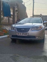 النترا وارد مديل ١٠ السياره ليبل واحد ماعد جاملغ امامي حادثها بدون داخ...