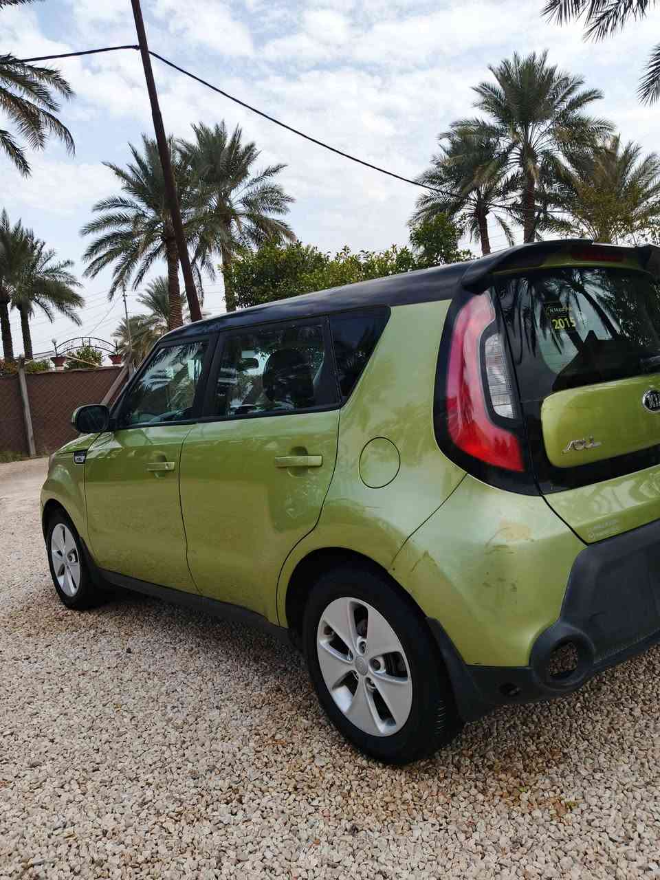 سلام عليكم
للبيع كيا صول موديل 2015 رقم بغداد سنويه لل28 كير ومحرك مكفولات سيارة بيها 3 قطع صبغ بدون معجون 
تخم تاير تدفئه تبريد تحكم ستيرن كاميرا سيارة جاهزة خير من الله السعر 96 وبيها مجال 
المكان بابل -المشروع
رقم الهاتف ***********/***********
