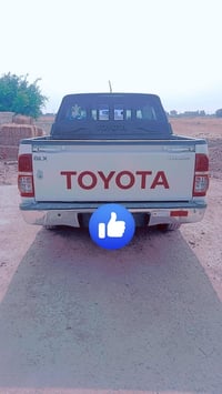 هايلوكس • ٢٠١٥ • رقم واسط