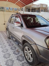 توكسان • ٢٠٠٩ • محرك ٢٠٠٠