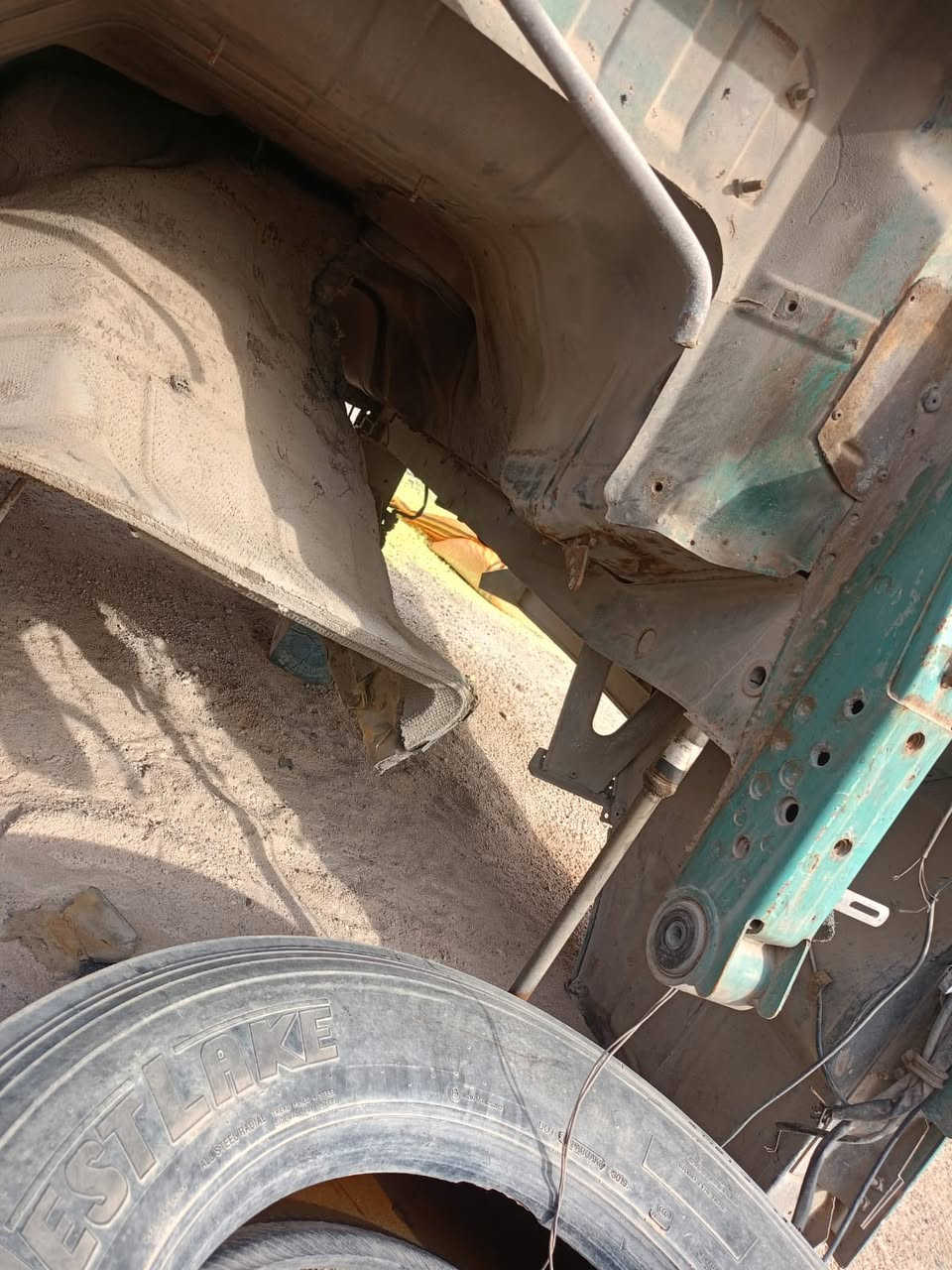 السلام عليكم قماره سكانيا بطه للبيع كامله وجديده غطره صبغ مابيها جسورها جدد ودواخلها كامله ‭٠٧٨٠ ١٢٤ ٩٣٧٧‬
