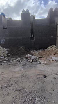 قرب جامع صالح مصطفى • ٢٠٠م • شارع الحلبي