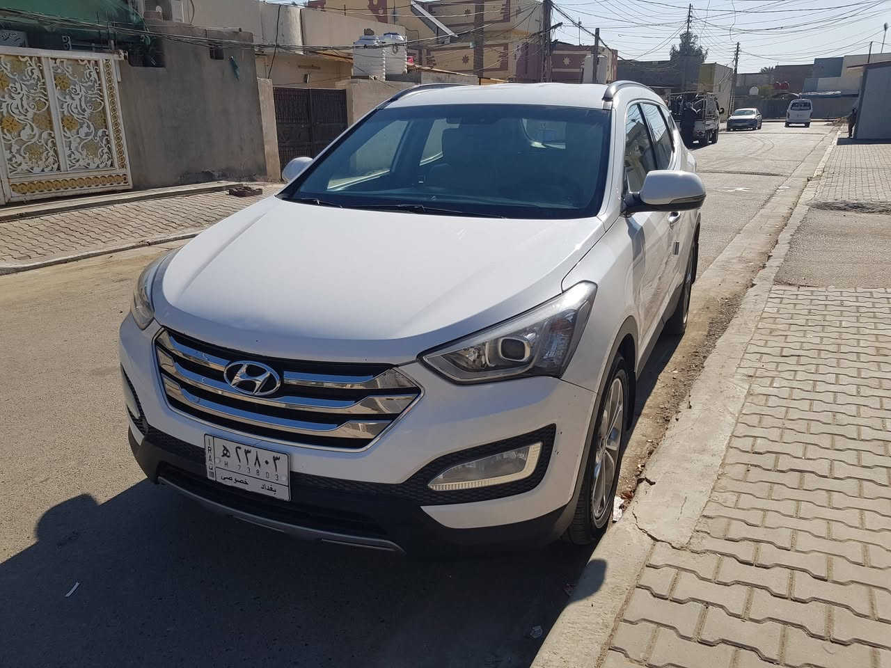 السلام عليكم.
سنتافي 2016 خليجي سيارة مال بيت وبالعافية ع شراي كفالة عامة 6سلندر (3.300) 7 راكب فورويل
كير ومحرك شرط اخت الزيرو رقم بغداد ماشية 125الف كيلو قابل للزيادة السعر 205 بيها مجال ان شاءالله 
مواصفات:
مقاعد كهرباء وجلد والارضية مدوشمة جلد 
تحكم ستيرن جهتين 
مثبت سرعة 
نظام الايكو 
ونظام المساعدة في المنحدرات 
مانع انزلاق 
تبريد بيانو 🎹 
تبريد 3 قطع
مري شفط اشاير بالمري
حساسات 
لد امامي خلفي
ويل19 كروم
يدات نيكل
تخم تاير جديد 💯
صدر  جديد 💯
باتري جديد 💯 
سياره جاهزة من كلشي 
مكاني بغداد المحمودية متواجد خاص+اتصال + واتساب
***********
***********
