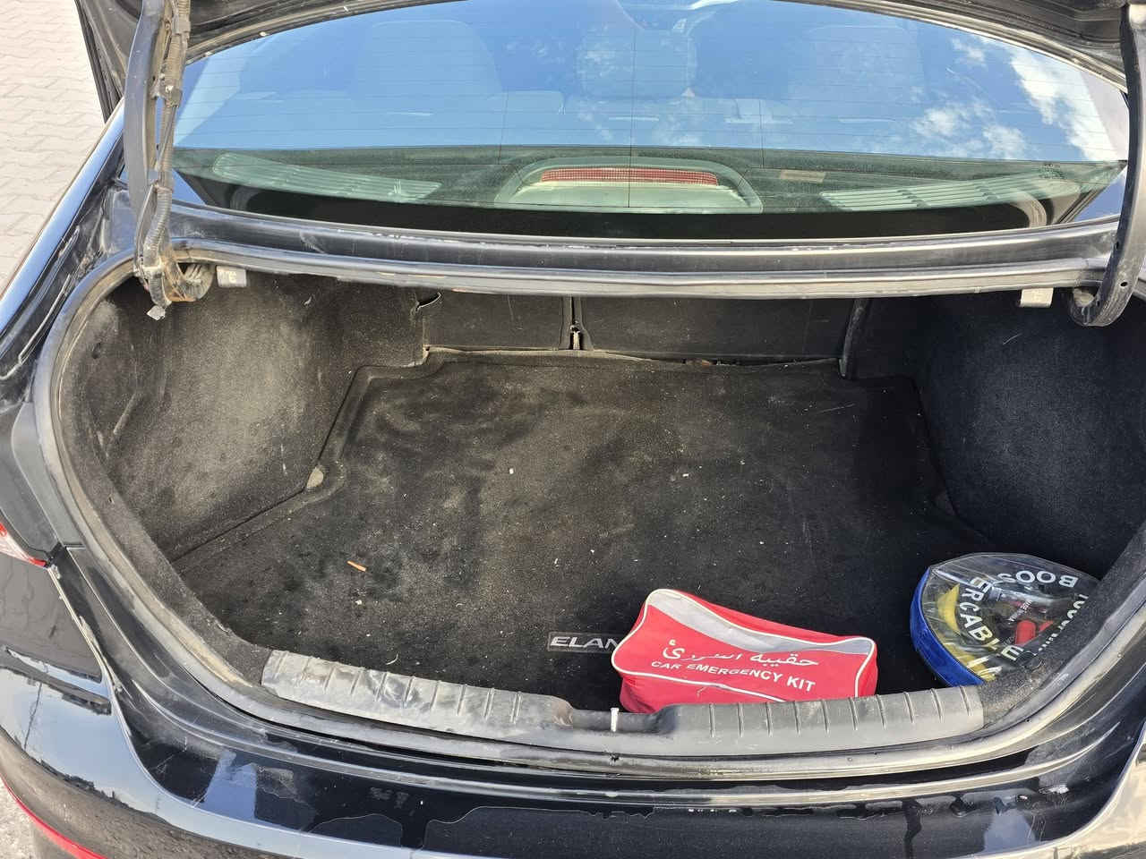 سلام عليكم النترا للبيع او لمراوس2018 وارد امريكي مكينه 2000 دوش كير ايتي حادثا جاملغ خلفي ***********
