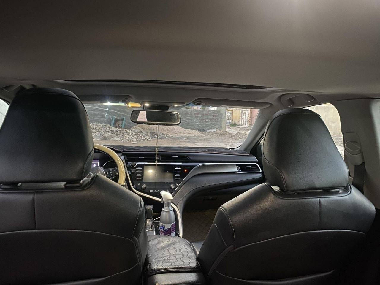 السلام عليكم 
𝐓𝐎𝐘𝐎𝐓𝐀 𝐂𝐀𝐌𝐑𝐘-𝐗𝐋𝐄 
تويوتا كامري (XLE) موديل : 2018
 وارد أمريكي  فول موصفات  كشنات جلد رادار كامره خلفيه مع حساس كامره جام اوتو كيل فتحة سقف محرك مكفول تخم تاير جديد سياره مال جناي صور الحادث مرفقة بلمنشور سياره بيه احزام كلير ماعدا قطعتين صور الحادث والسونار مرفقه مع الصور رقم بغداد باسمي 
#السعر ١٤٦ وبيها مجال مكاني واسط الصويرة
***********
‏‪***********‬‏
𝐓𝐎𝐘𝐎𝐓𝐀 𝐂𝐀𝐌𝐑𝐘-𝐗𝐋𝐄 
تويوتا كامري (XLE) موديل : 2018
 وارد أمريكي  فول موصفات  كشنات جلد رادار كامره خلفيه مع حساس كامره جام اوتو كيل فتحة سقف محرك مكفول تخم تاير جديد سياره مال جناي صور الحادث مرفقة بلمنشور سياره بيه احزام كلير ماعدا قطعتين صور الحادث والسونار مرفقه مع الصور رقم بغداد باسمي 
#السعر144 وبيها مجال مكاني واسط الصويرة
***********
‏‪***********‬‏
