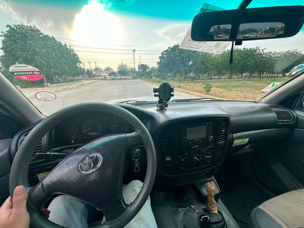 للبيع 2000 تحويل اصولي
بدون بارد ٣ قتعة سبغ 

سيارة جديد 

بدون موشكيلة  گير مةكينة عكسل كول سيارة بشةرت 

***********
