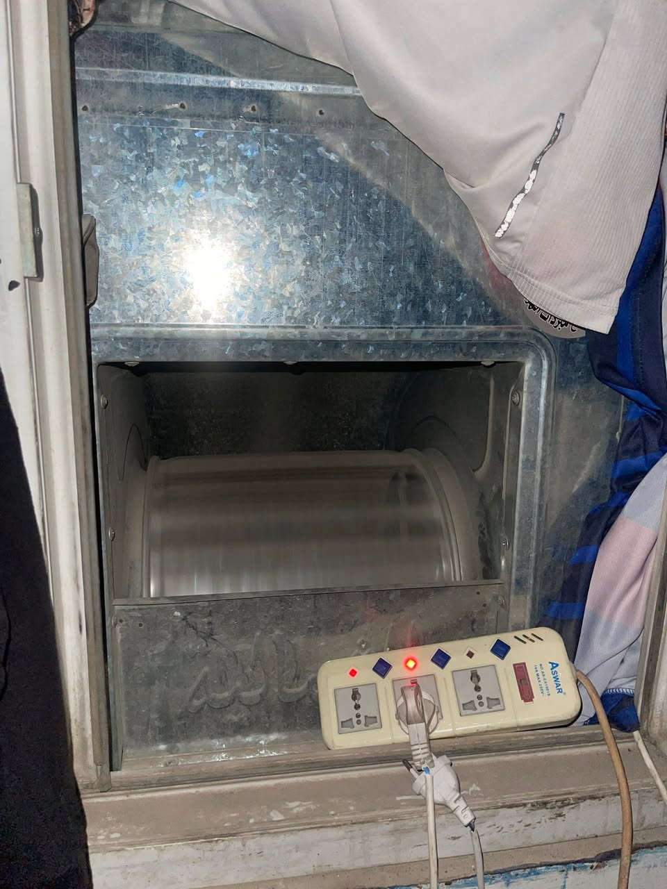 رحبا مكلفه بالنشر مبردة نظيفة مابيها اي شي نظيفة بس عاليه ناصي ميشتغل رايديها ٨٠ السعر نهاىي يريدها يعلق وادخلة مكان قاهرة قريب مول


**إذا كنت صاحب هذا الإعلان وتريد حذفه لأي سبب، رجاءا أرسل رسالة إلى الدعم الفني**