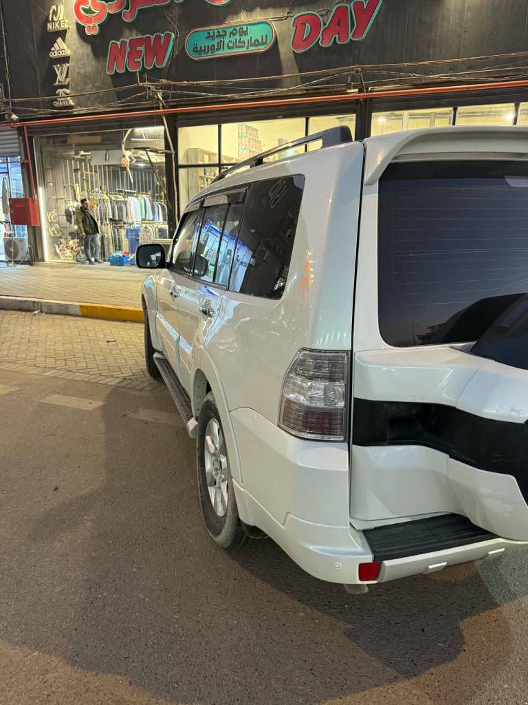 السلام عليكم باجيرو ٢٠١٥ للبيع السياره جديده وحلوه ماشيه ١٢٢ بيه صبغ جاملغ وربع البنيد بدون داخل ابد نهائي رقم بغداد باسمي تحويل ثاني يوم بيه منظومه مال غاز السعر ١٥٨ وبيه مجال حك الجيه للاستفسار اكثر *********** مكاني بابل حلة, بابل
