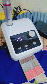 مبرد كهربائي • سرعات متدرجة • توصيل ببابل مجاني