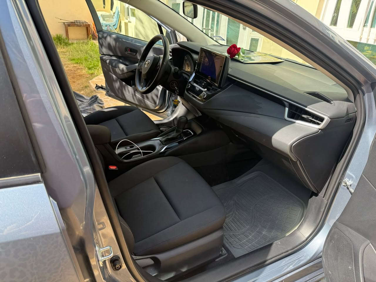 السلام عليكم.  كورلا 2023 Le
لون ازرق بحري 
رقم بغداد باسمي 
وارد امريكي 
ضرر بنيد فقد مبدل بدون دواخل 
بدون بدنية وشاصي 
رادار امامي 
تحديد مسار 
بريك دكمة
هولد بريك
محرك 2000 
سيارة جديدة بمعنى الكلمة مكان السيارة سامراء
السيارة تحويل مباشر 
السعر 156 وشوية مجال 
بيع او مراوس. باحدث 
سبب البيع اخذ سيارة اكبر حجم عائلية
رقم الهاتف ***********
