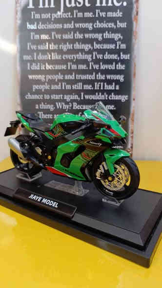 سلام عليكم ورحمه الله وبركاته 
متوفر دراجات مصغرة حديد وبلاستك تفاعليات اناره وصوت سعر لقطعا ب 13 توصيل لجميع المحافظات متوفر 
للحجز وتساب ***********
