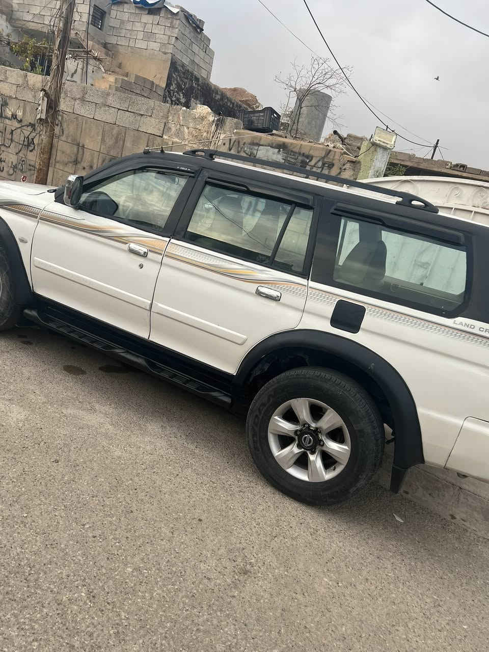 مستبوشي نتافيا 2006 للبيع *********** السعر ٦٠ محرك كير تبريد حلوه بس واكع عليه المحل مصلحه
