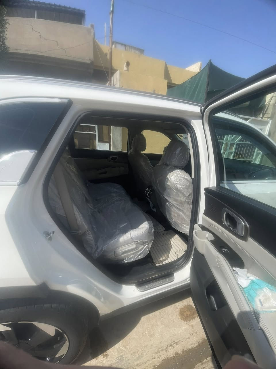 سورنتو للبيع 2024 خليجي 
ماشي 62الف سياره مكفوله كفاله عامه شرط 
مكان سياره موصل _اربيل 
سعر خاص تواصل وتساب ***********
رقمه أربيل مميز 22 D 93999
