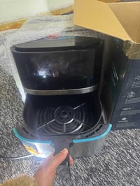 يو بي اس • ١٧٠٠ وات • شاشة ديجيتال