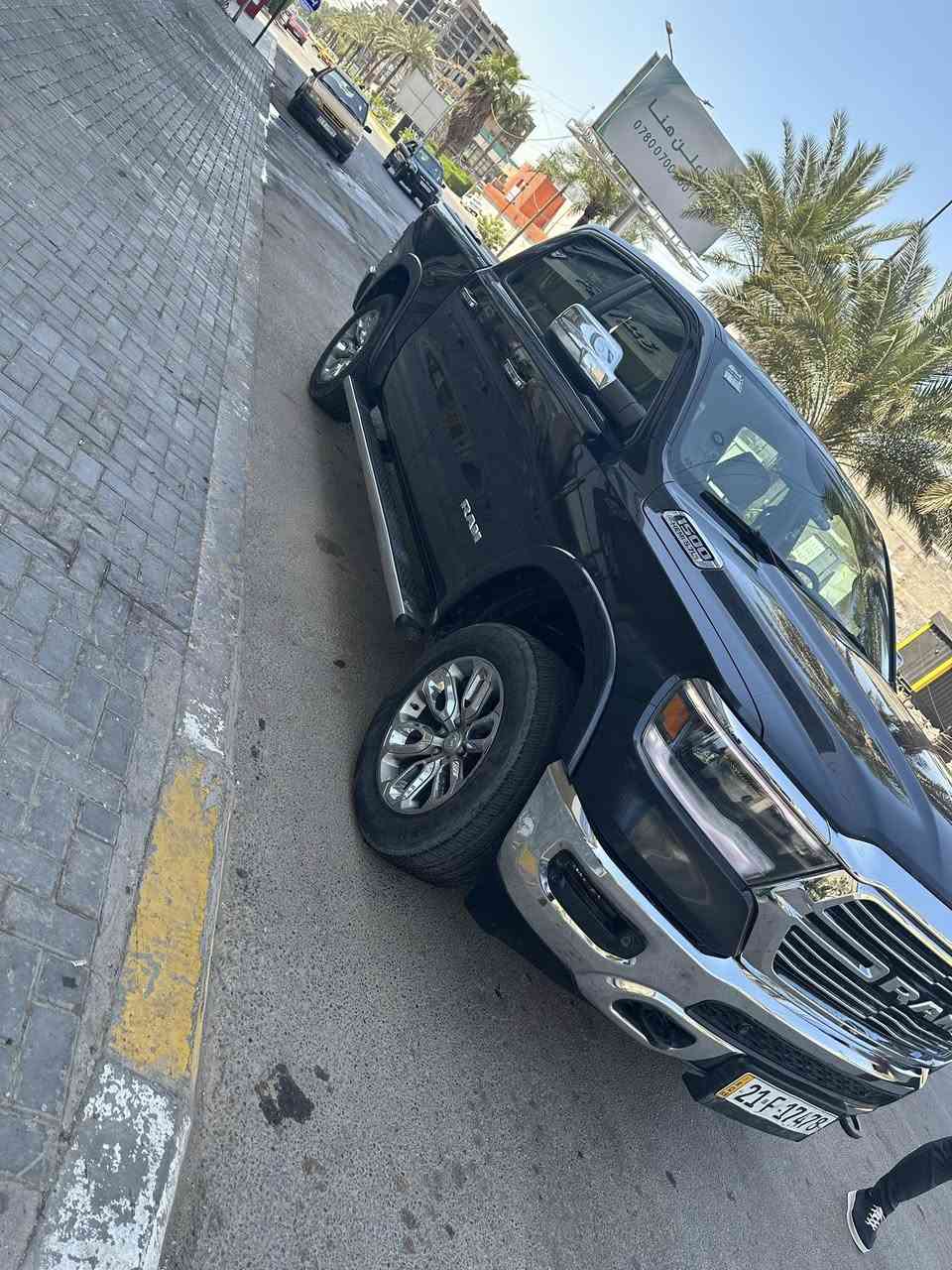 سلام عليكم

دوج رام 2019  لارمي ((خليجي )) 
للبيع او مراوس بسياره اقل

المحرك: V8 5.7L

فور ويل

رقم سليمانيه  باسمي🔥

ماشيه 173الف كيلو 

سياره بيه الجاملغ الخلفي صبغ وبخشم البنيد بارد

بيه منظمه غاز 90لتر

———————————————

مواصفات :

🟪بصمه تشغيل 

🟪نقطة عمياء 

🟪المصابيح الأمامية زنون.

🟪كشافات الضباب زنون. 

🟪المصابيح الأمامية LED.

🟪المصابيح الخلفية LED. 

🟪دخول ذكي (بصمة). 

🟪تشغيل عن بعد 

🟪المقاعد كهربائية مع ميموري.

🟪المقاعد الأمامية تبريد وتدفئة. .

🟪شاشة كبيرة 

🟪حساسات امامية وخلفية.

🟪مانع تصادم (Emergency Brake)

🟪مكيف خلفي

🟪باب الصندوق كهربائي.  

🟪هاند بريك كهربائي.

🟪حساسات امامية. 

🟪حساسات خلفية. 

🟪مرايا مع خاصية التعتيم الذاتي

بيها هواي مواصفات جنايه الرام يعرفوها 

السعر 260وبيه مجال

رقم سليمانيه  تحويل مباشر
***********
