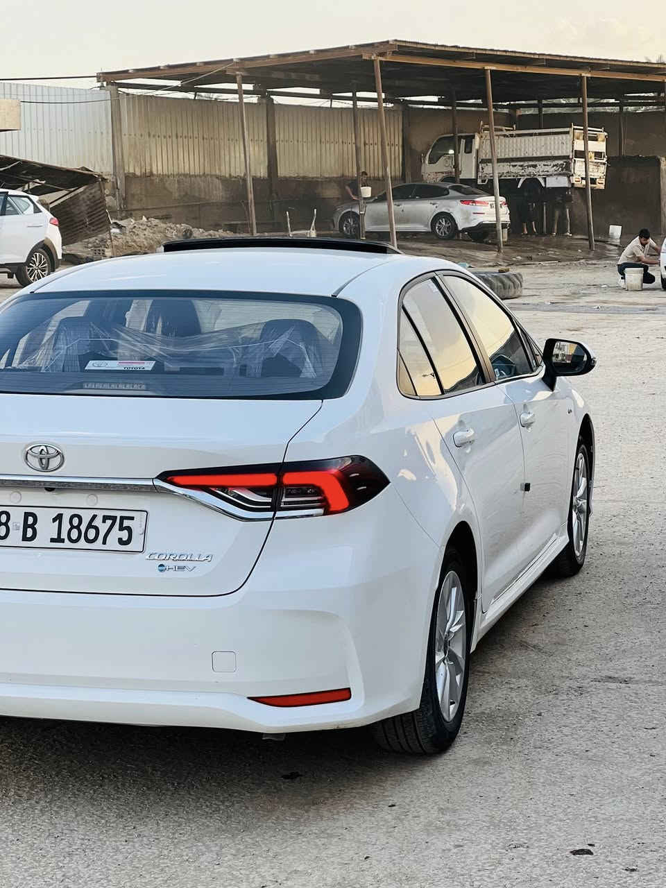 سلام عليكم 
كورلا هايبرد شكل الخليجي 2024  ماشيه 35 استلام شركه علي  أيدي ( باسمي) تحويل ثاني يوم بيه شبر بارد فقط بالبنيد فقط السياره بحاله الوكاله فول موصفات 
تحكم ستيرين 
شاشه كاميرا 
كار بلاي حساس خلفي فتحه تبريد قطعتين 
رقم بابل باسمي السعر ( 144 ) الشراي يتصل مكاني بابل مركز الحلة *********** فقط اتصال
