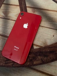 آيفون XR • آيفون • XR • ايفون مستعمل • ذاكرة 128 • بطارية 77 • جهاز مس...