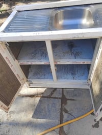 سنك • مطبخ • خزائن