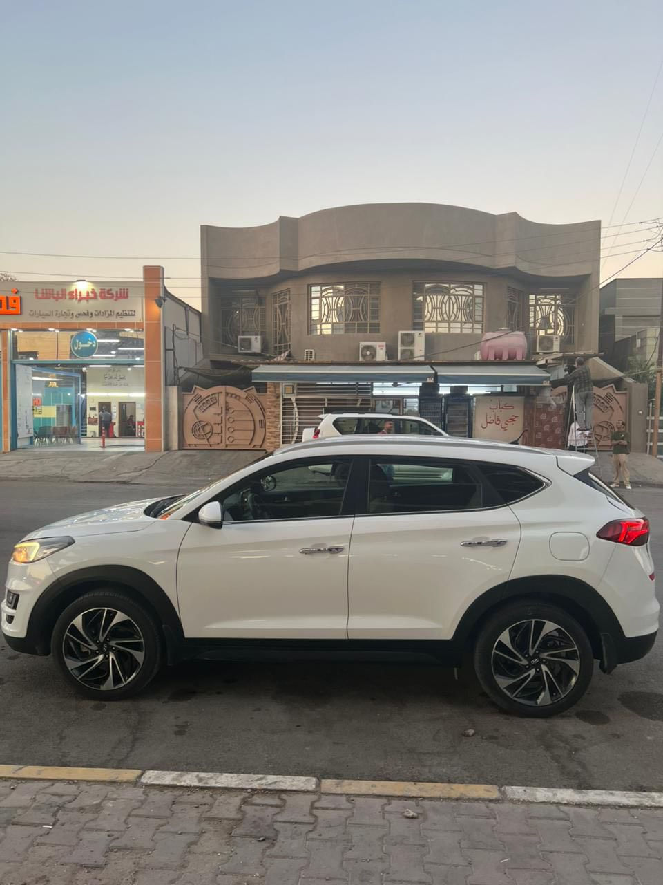 السلام عليكم توسان 2019 خليجي 
فول قمارة حديد 
رقم جديد 24 سليمانيه 
السيارة حلوة وناصبه بدون اي نقوصات 
تحويل مباشر باسمي 
***********
