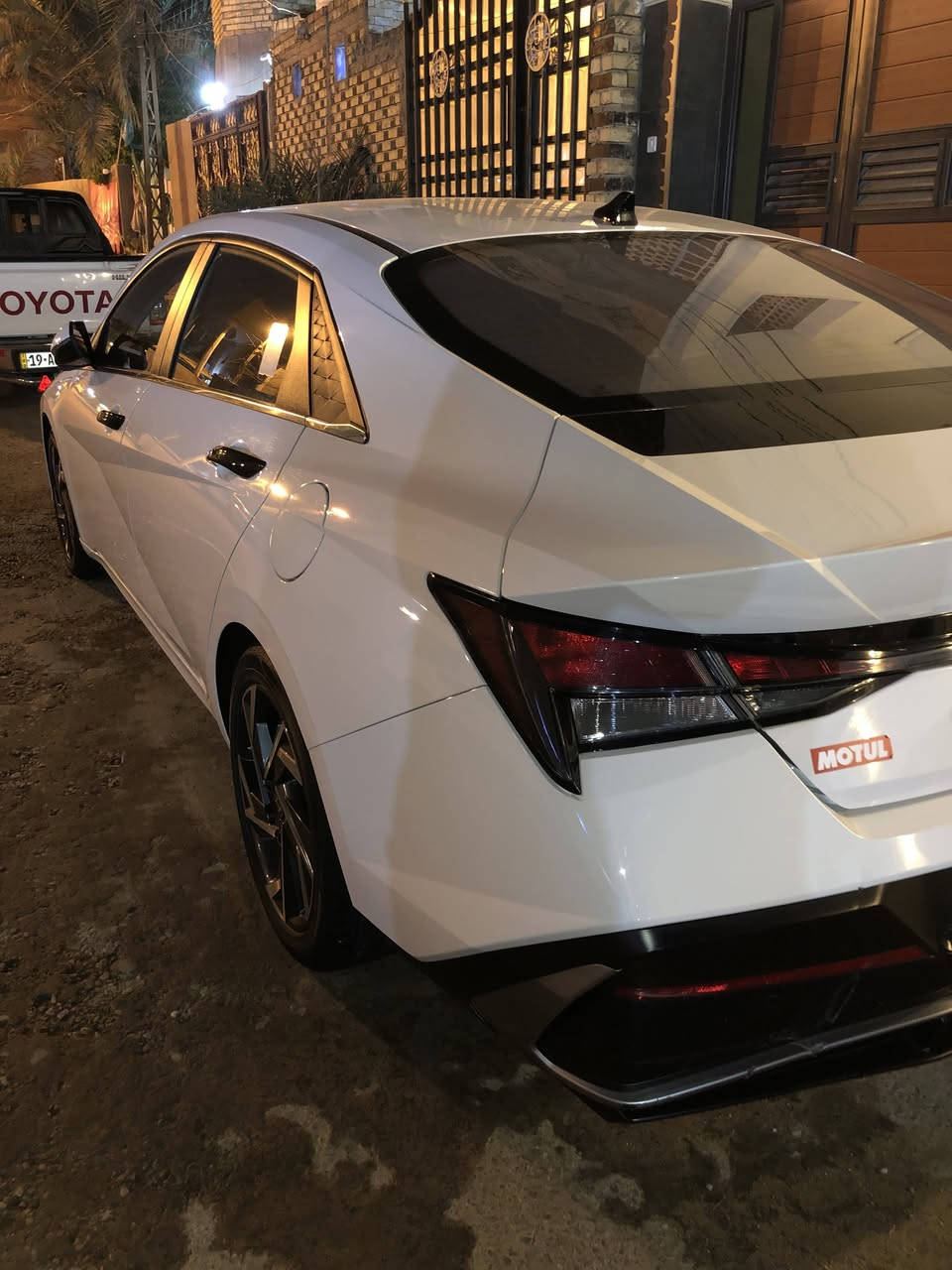 السلام عليكم
🚗 هيونداي إلنترا 2024 🇨🇳 تجميع صيني – فول مواصفات

مستخدمة عداد(10.000)ألف كم فقط 

رقم أربيل جديد تريد تحويل تريد وكالة 

📜 كفالة عامة من التبديل وللصبغ
🔹 محرك 1500 دبل نوزل اقتصادي
🔹 بصمة تشغيل
🔹 فتحة سقف
🔹 شاشة 
🔹 كاميرا خلفية
🔹 حساسات أمامي وخلفي
🔹 سايد بريك كهرباء
🔹 Auto Hold
🔹 Drive Mode
🔹 إضاءة LED نهارية + لايت زينون
🔹 تبريد خلفي
🔹 عزل حراري وعزل صوت
🔹 داشبورد شاشة (ستايل آيباد)
💰 السعر:142وبيها مجال بسيط 

📍 الموقع: النجف الاشرف 

‏✅*********** 
‏✅
