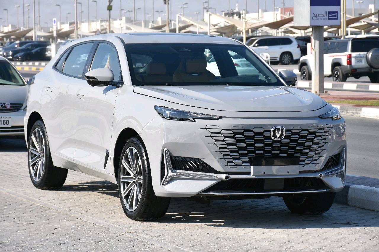 شانجان يوني كي 2024 🚘 
🔥 Changan Uni K 2024 🔥
لون اسمنتي
🚘 مرقم بغداد 🚘 

📃 اليكم التفاصيل الآتية 👇🏻👇🏻

تسجيل DVR اثناء القيادة 
🚘 خليجي 
🚘 ماشية 1400 كيلو فقط 
🚘 موديل 2024
⚙️ حجم المحرك 2.0L Turbo
⚙️ مرتبط بناقل حركة أوتو 8 نمر
⚙️ يبلغ عزم الدوران 390 نيوتن / متر 
🐎 بقوة 233 حصان 🐎🐎
🔑 مفتاح التشغيل بصمة 
🔑 تشغيل عن بعد 
🪟 بانوراما 
🚗 فتح الصندوق كهرباء 
🚗 دفع رباعي AWD 
‼️ اريل نفكيتر 
📍حساسات أمامية 
📍حساسات خلفية 
💡لايت زينون + LED 
🔦️ بك لايت LED 
🚘 قبضات أبواب شفط
🚘 دخول بصمة ذكي 
🛞 حجم الاطار 265/45R21
🛞 ويل كب 21
🛞 4 دسك
🛞 حساسات ضغط الاطارات 
✨️ اشارة في المرايا الجانبية 
✨️ المرايا قابلة للطي كهرباء 
🌧 ماسحة خلفية 
🎈عدد AIR BAG 6
🚗 هاند بريك كهرباء 
🚗 ا ABS 
🖥 دشبول شاشة ديجيتال 
🖥 شاشة Apple Car play 
📷 كاميرا دوارة 
📷 4 كاميرات 360°
💡الانارة الداخلية LED 
⭕️ مقود جلد حياكة  
🛣 مثبت السرعة Cruise 
🎶 المودات والاوامر الصوتية 
🎶 ا Bluetooth / T YPCE 
🔋شاحن هاتف Wireless 
⚡️مخرج منفذ الطاقة 
🔍فحص نظام السيارة 
🚘 انارة داخلية LED محيطية 
💺تتسع المقصورة ل 5 ركاب
💺المقاعد جلد
💺حركة المقاعد الأمامية كهرباء 
💺 تدفئة وتبريد المقاعد الامامية
💺ذاكرة مقعد السائق
💺تجاوي متحركة 
👶 مثبت مقعد الطفل ISOFIX 
❄️ تبريد شاشة 
❄️ قطعتين تبريد
🚘 أوضاع القيادة Drive Mode 
🧱 أوتو بريك ‼️
 🧱 رادار
⛷️ نظام مانع الانزلاق 
⛰️ نظام نزول المنحدرات 
🥤النظام الصوتي SONY
🚘 دبل اكزوس 
🚘 تطعيم الدواخل ألمنيوم

السعر 35 مليون دينار عراقي 