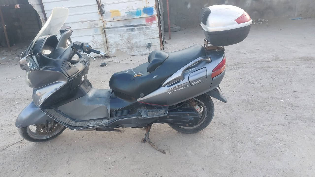 سكاي ويف ٦٥٠ فول جاهزه رقم دولي بسمي سعر مناسب٢٢ ورقه***********
