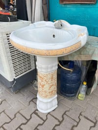 مغسله للبيع سعره 20 الف للاتصال على الرقم التالي 07838331669