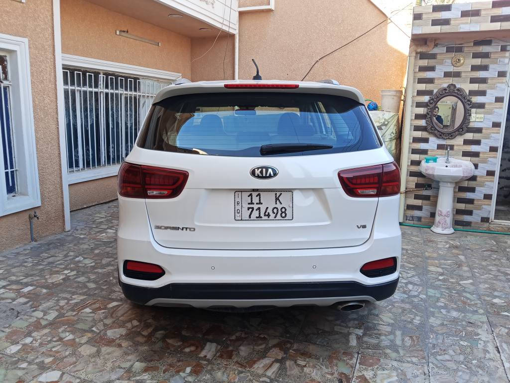 کیا سورينتو 2019 - شكل 2020خليجي  6 سلندر 7 راكب
ماشية 73 
السعر 245 

بيهة 3 طخات بسيطة بدون صبغ  وبارد والسيارة شرط التحويل

كير ومحرك مكفول

ويل كروم

مرى كهرباء شفط

اشاره ترحيب

يدات نيكل

بردات خلفيه

کشنات 2 كهربائي

كامره خلفيه 

شاشه كبيره

شحن لاسلكي

اشاير بالمري

ثلاثة انضمة تحكم قيادة

تحكم ستيرن

ثلاث قطع تبريد
للتواصل *********** بغداد, العراق
