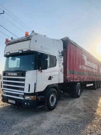 سياره سكانيا للبيع موديل ٢٠٠٣ انجكتر ١٢٤ تخم تاير راس واعربانه اشمتز د...