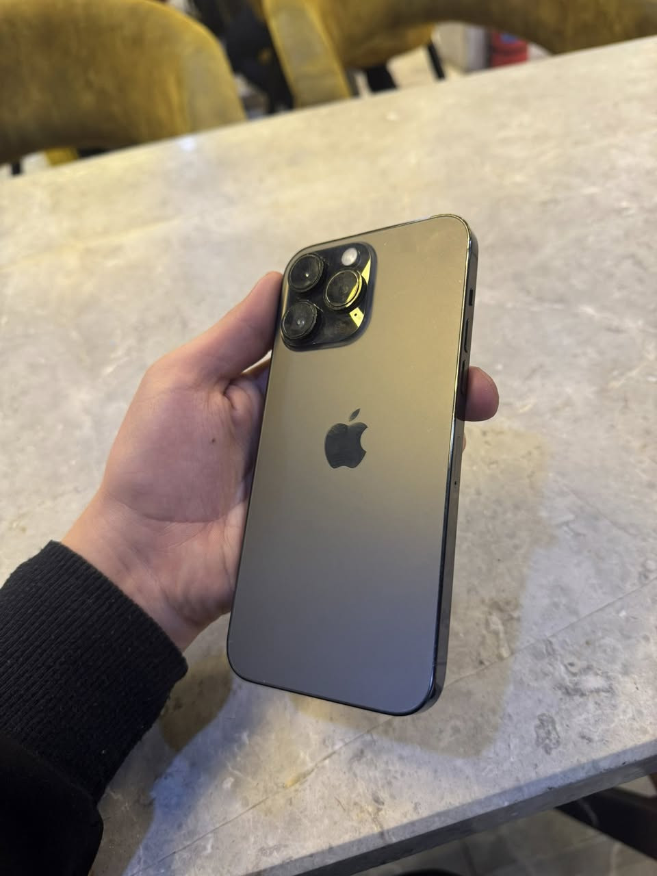 ‏iPhone 14 Pro ماكس ذاكرة 128 بطارية 75 السعر 550 وبي مجال فقط مبدل شاشة نوعية زينة تواصل على الخط فقط ***********
￼
