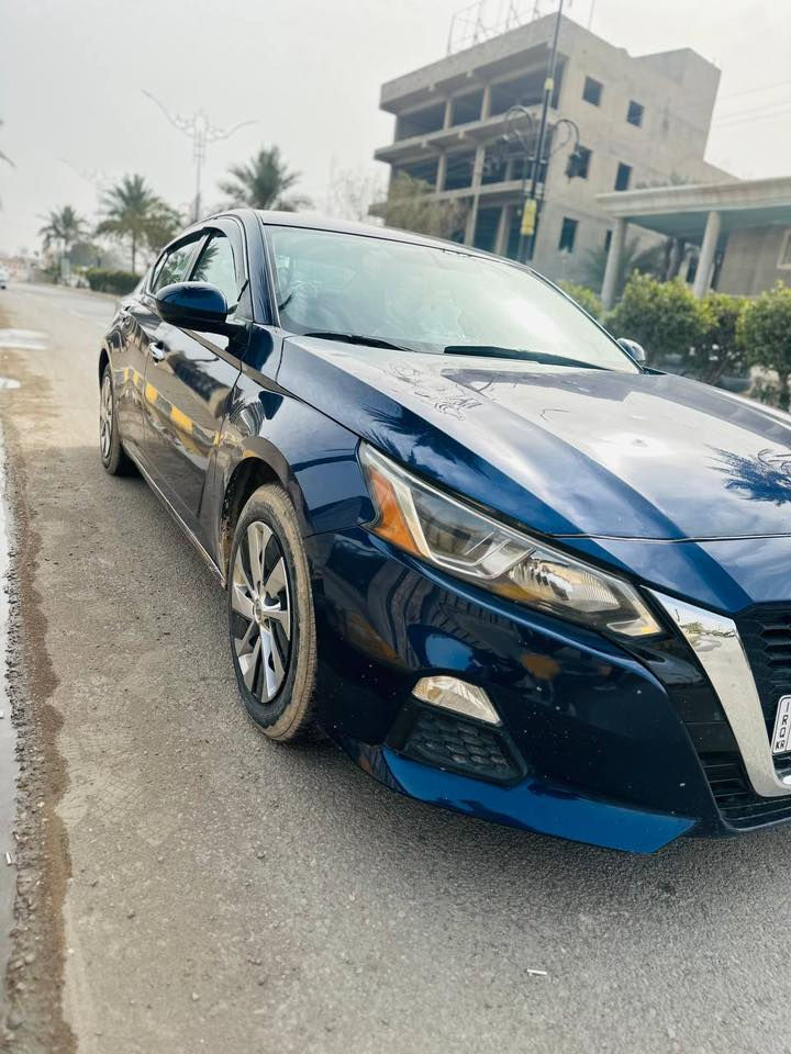 نيسان التيما
‏NISSAN  ALTIMA

موديل 2020 

مواصفات/-
.بصمه + بصمه ابواب + بصمه صندوق

.داخل اسود 

.LED اصفر .

.حجم الويل 19  

.كشن السايق كهرباء 

.رادار امامي 

.تحديد خروج عن المسار 

 توقف ذاتي امامي 

.نقطه عمياء

.رادار خلفي 

.توقف ذاتي خلفي 

.تشغيل عن بعد

‏.car play 

.سياره  ماشيه62 ميل 

.رقم اربيل باسمي السياره  

.كفاله كير ومحرك بشرط

.الصبغ/شبر مقدمة البنيد فقط 

.السعر مناسب جداً اتصل وبيك خير وتدلل

.مكان السياره صلاح الدين تكريت 

.هـاتف/ ‭0772 894 0273‬
