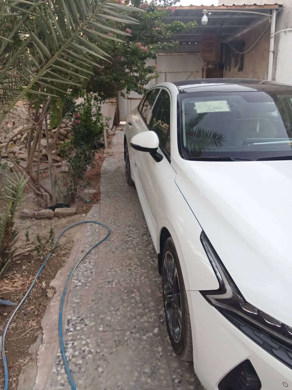 K5 
خليجي فول مواصفات اعلى فئة موديل ٢٣ كل تفاصليها و السونار موجوده رقم بغداد جاهزة و ما ناقصها شي للتواصل 

***********
*********** ناصرية, ذي قار
