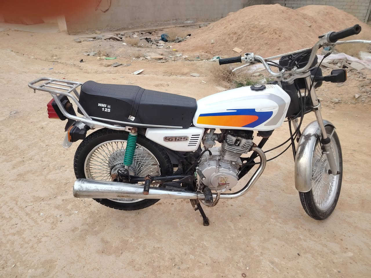 سلام عليكم دراجه للبيع مديل 2018 أوراق اصولي مكينه 23 تايرات جدد كهربأيات كله جديد مكفوله كفاله عامه سعر 450 للتصال ***********
