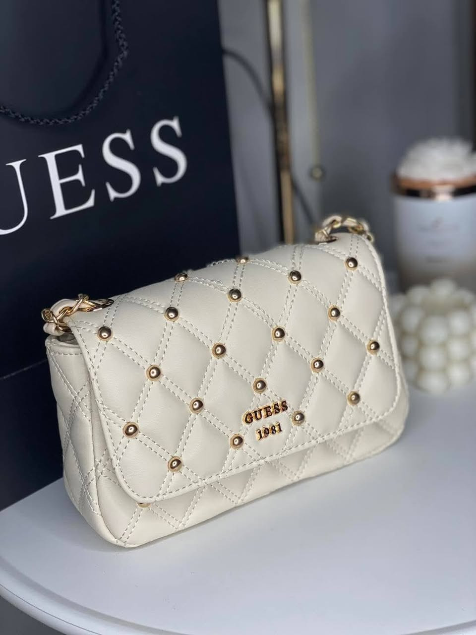 متوفر جديد ماركات أوربية
الحجز خاص 🌹🌹 .. #الجميع


**إذا كنت صاحب هذا الإعلان وتريد حذفه لأي سبب، رجاءا أرسل رسالة إلى الدعم الفني**