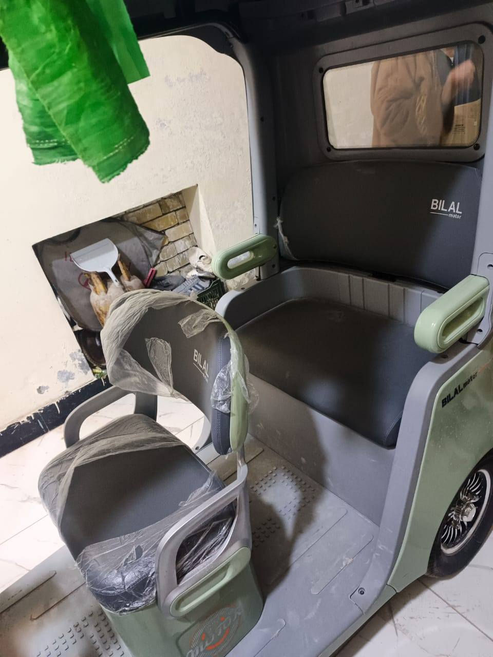 للبيع تكتك شحن ع الكهرباء  جديدة السعر مليون وتسعمية للتفاصيل الاتصال ***********
