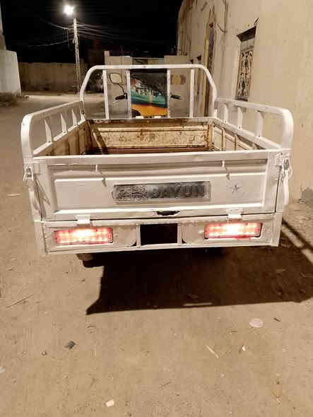 سلام عليكم ستوته دايوان  نضيفه ضائعه ورقه من الأوراق مكاني كرمه علي ابو صخير *********** مليون وبيها مجال
