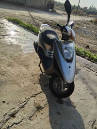 للبيع بريزز مكفوله كهربايات ومكينه اوراق أصولي مال معرض السعر 550 وبيه...