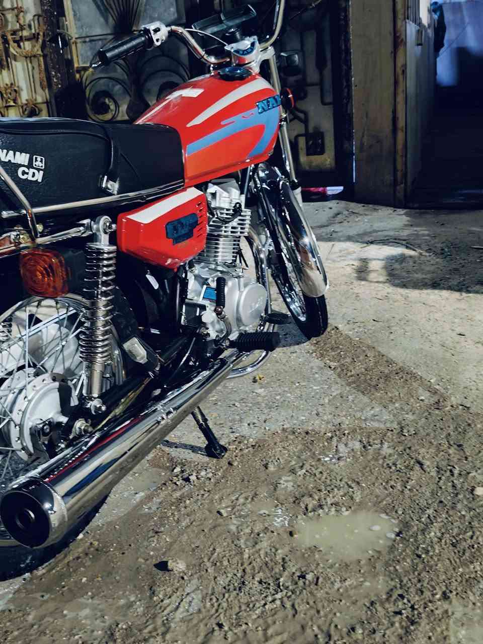 سلام عليكم يراني للبيع رقم وسنويه مديل 2024 طالعه بل 2025 كفاله عامه مكينه ما مفتوحه رايده بثنين ومييه وبيه مجال لطيبين هذا رقمي ***********
