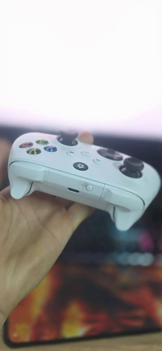 جوستك xbox سعر 25 شغالة بدون اي عطل مكلف بالنشر رقم مبيع *********** عمارة, ميسان
