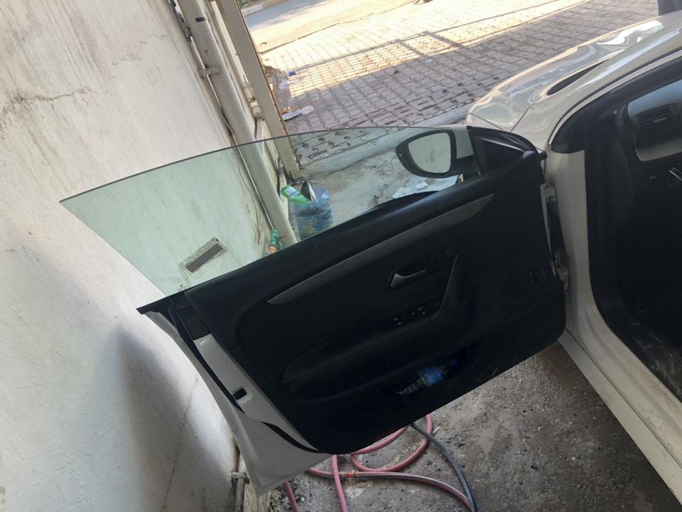 السلام عليكم الحلوه للبيع باسات CC 2012 خليجي كلين بدون ضرر محرك 2000 السياره بأسمي عنواني ديالى بسعر 90 وبيها مجال هذا رقمي ***********
