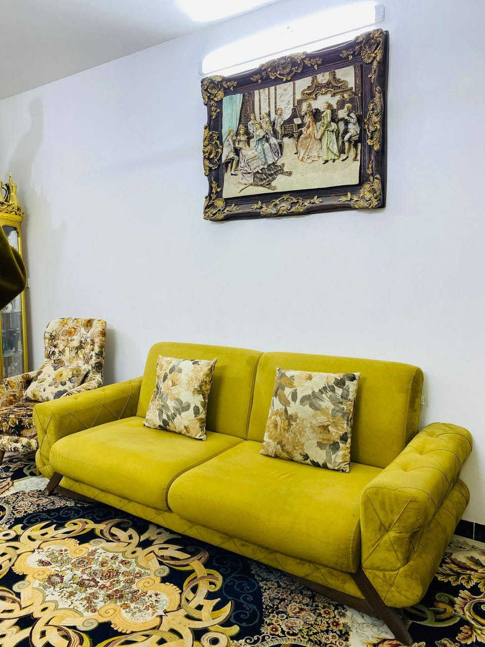 اثاث بيت كامل للبيع 
اثاث جداد جدا نظيف الحجز وتس 
***********
