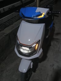 دراجه سكنس شحن للبيع   ملف 2000  بطاريات عدد 6   32 امبير   مساحه تخزي...