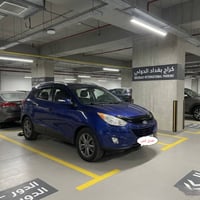 هونداي توكسان ٢٠١٥ ادوات ادوات نضيفه جدا لوك مكفولة من الكص السياره جد...