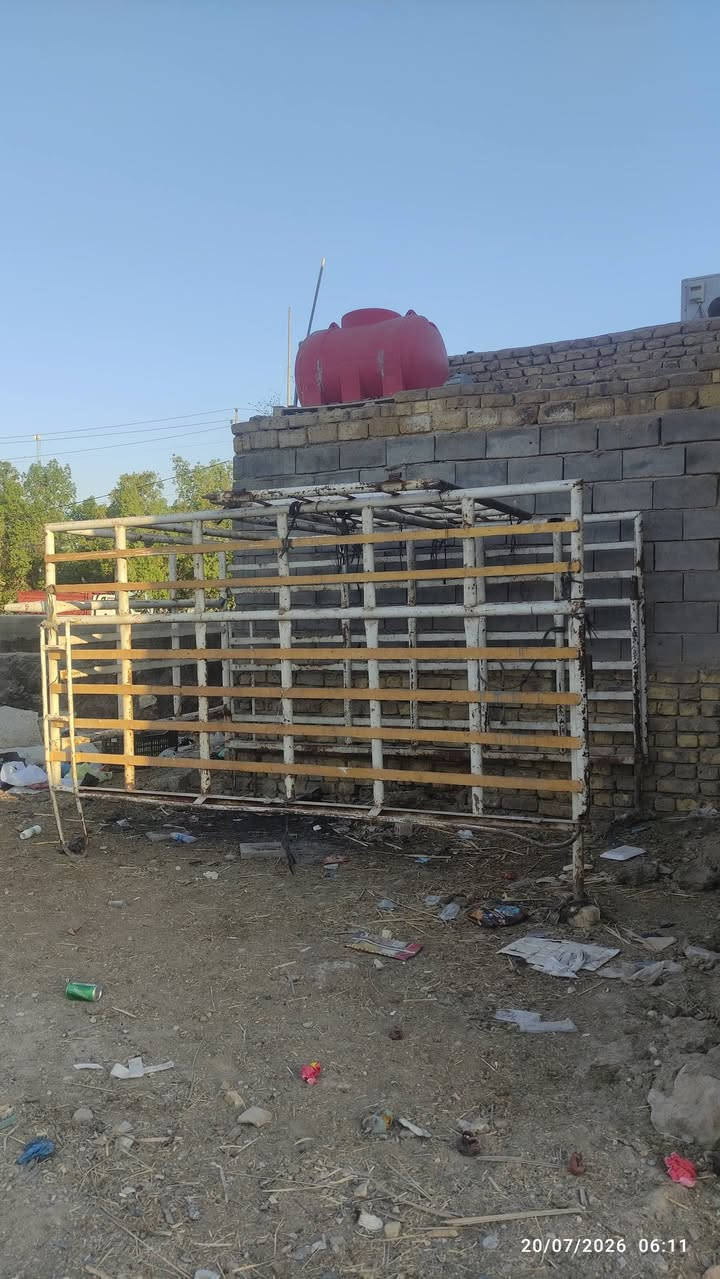 السلام عليكم
خوان محجر كيه /نثيه  للبيع محجر بوري عوزه بس شوي تعديلات ويجهز ورزات مال باب ثنين تلحمهن /مكاني نجف بل كوفه  ***********
