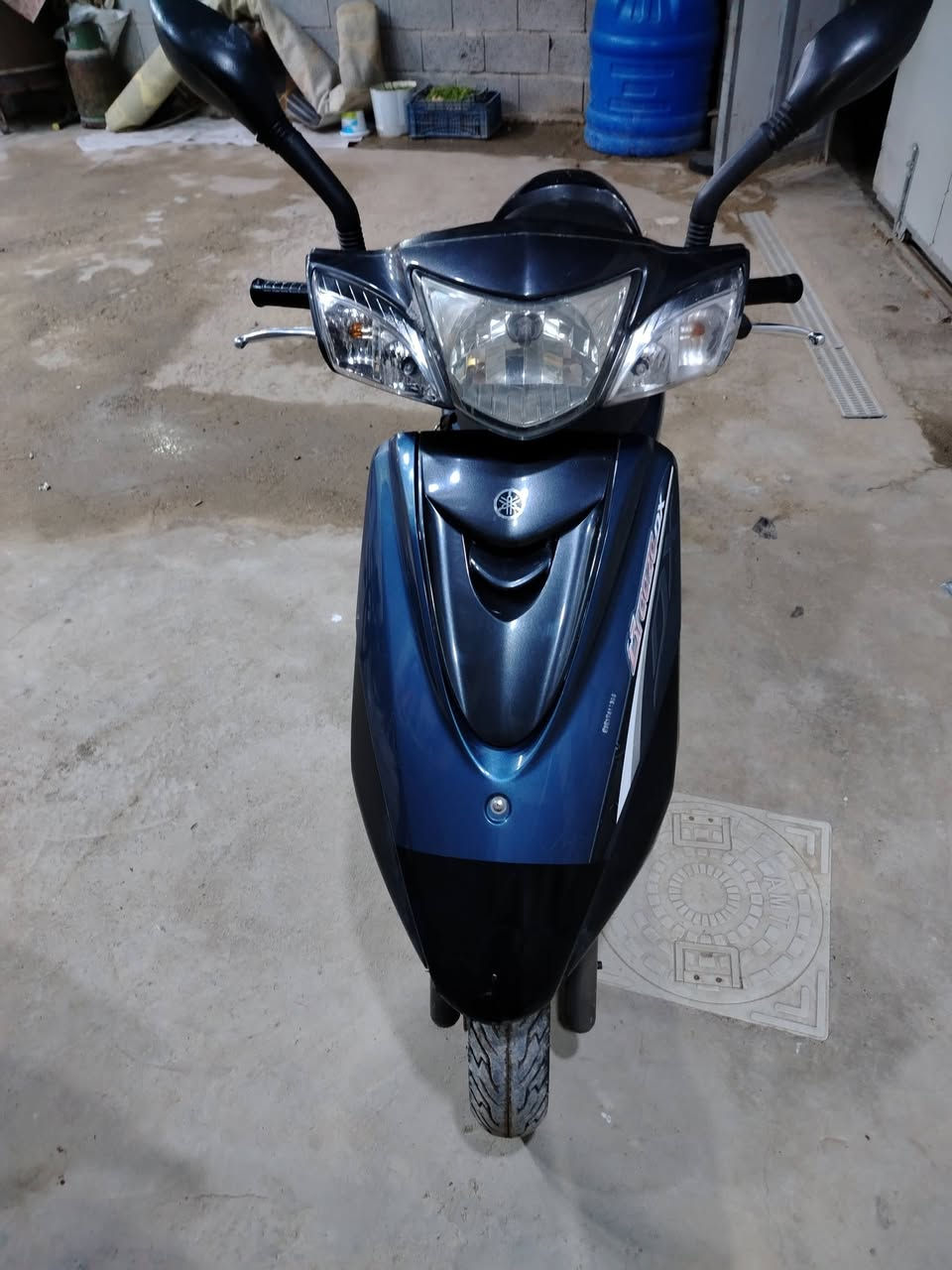 سلام عليكم
دراجة للبيع 
بريز حاويه 
مكينه مامفتوحه 
الدراجه نضيفه 
كفرات ابلديه ختم واحد 
مكينه ناعمه 
كلش حلو 
ماشيه 36
العنوان بصره القرنه 
***********
رقم الهاتف 
السعر 1050
وبيه مجال حك الجيه
